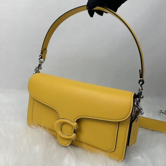 Coach Tabby Shoulder 26 3way Crossbody Clutch In Canary Leather CH735 NWT - Picture 3 of 16